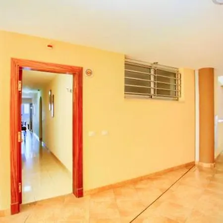 Apartment 2 Bedrooms With Shared Pool Enclosed Garden And Wifi At Santa Cruz De Tenerife 1 Km Away From The Beach Playa Paraiso (Tenerife)