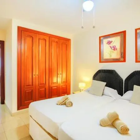 Apartment 2 Bedrooms With Shared Pool Enclosed Garden And Wifi At Santa Cruz De Tenerife 1 Km Away From The Beach